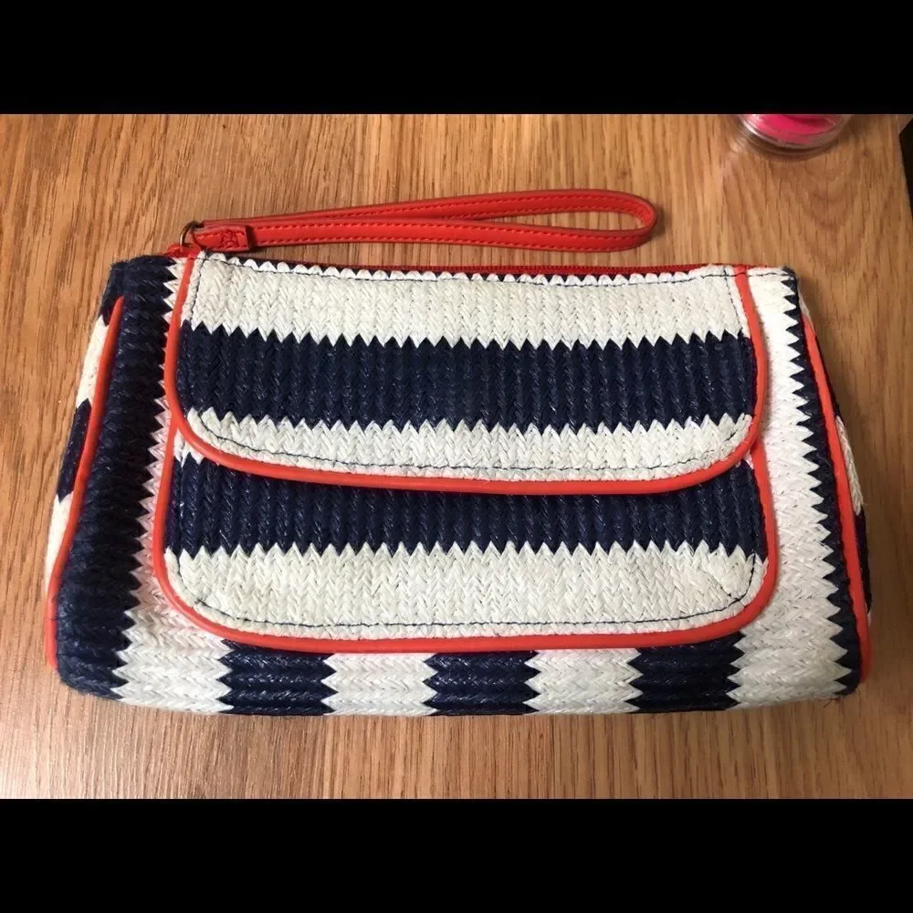 BEAUTY Lot Of 3 Items